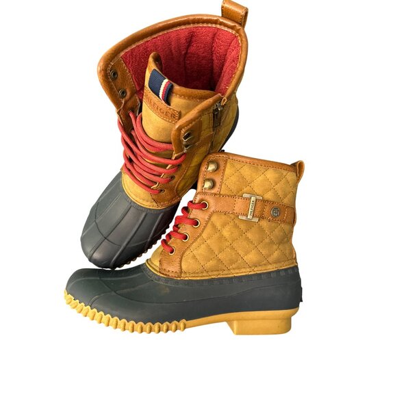 Tommy Hilfiger Womens Quilted Duck Boots With Red Laces Tan & Black Size 9M. Dur - Picture 2 of 10